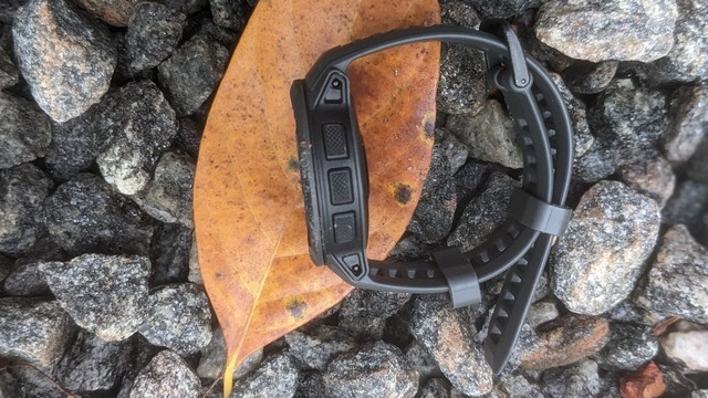 ఎడమ వైపు బటన్లు